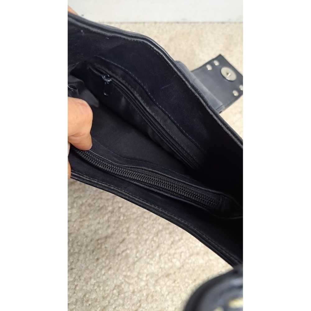 VTG Y2K GUESS Women's Faux Black Leather Hobo Shoulder Mini Silver Logo Bag - Picture 3 of 6